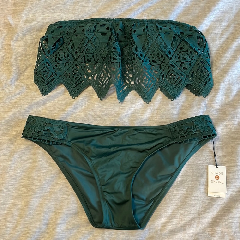 Shade & shore women’s eyelet green bikini NWT Medium top, large bottoms